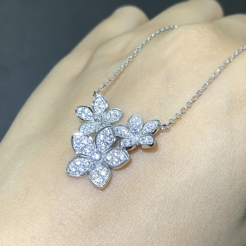 Women's Flower Synthetic Zirconia Pendant Necklace